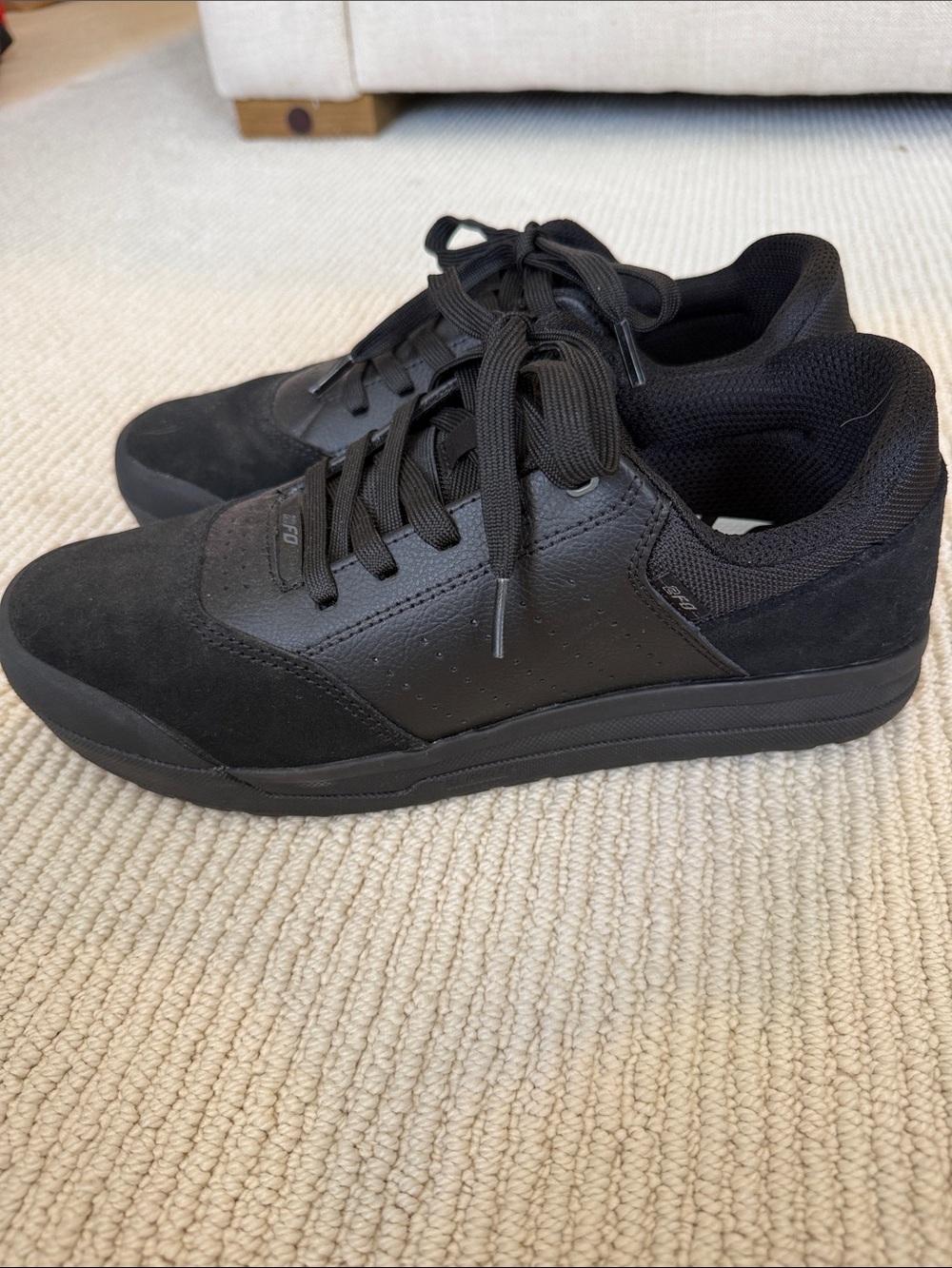 NEW Specialized 2FO Roost Flat mountain biking shoes - Picture 2 of 6